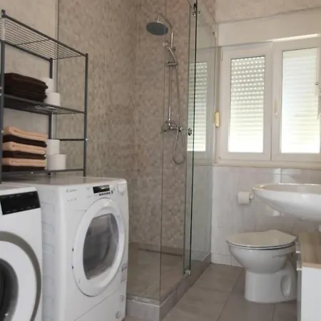 Mantenjin Τρογκίρ