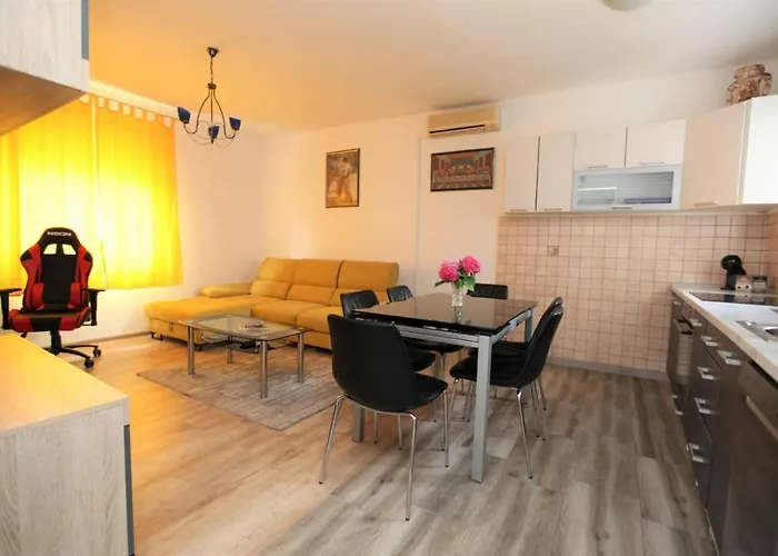 Mantenjin Appartement *